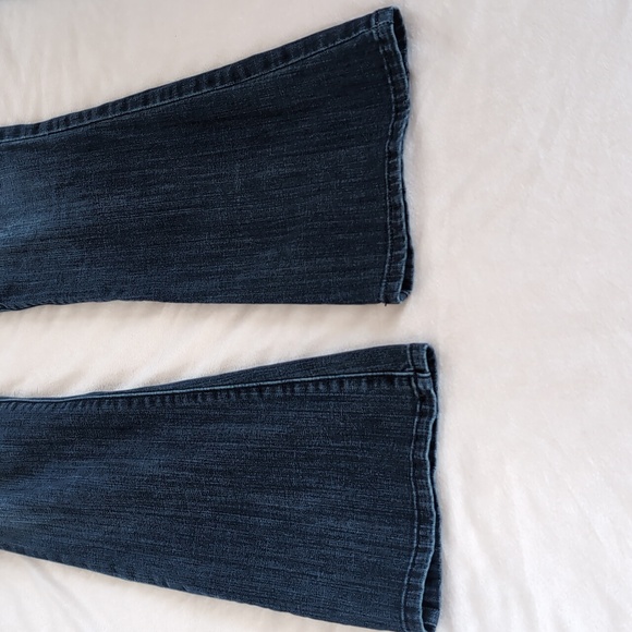 Y2K Women's Size 6 LC Lauren Conrad Flared Jeans - Picture 13 of 14